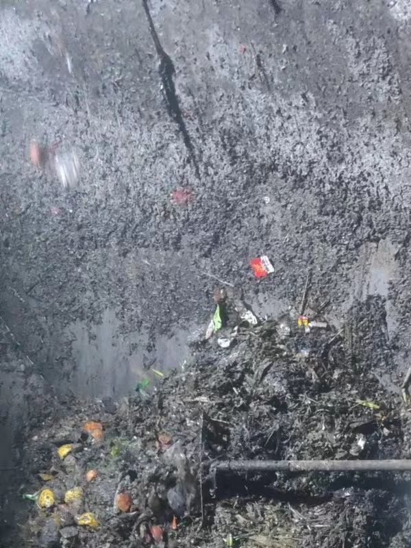 樟木头镇污水池清理